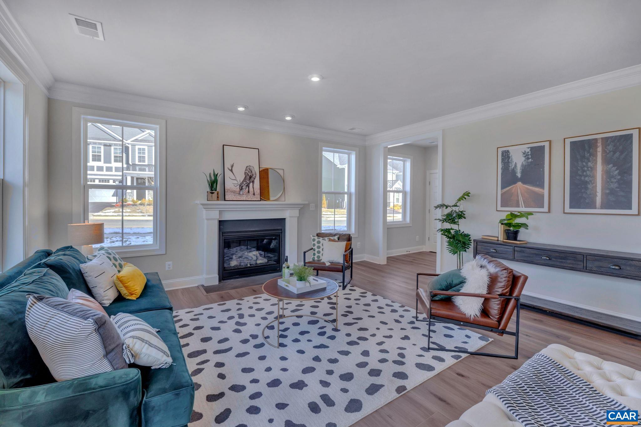 SPRING CREEK - Residential