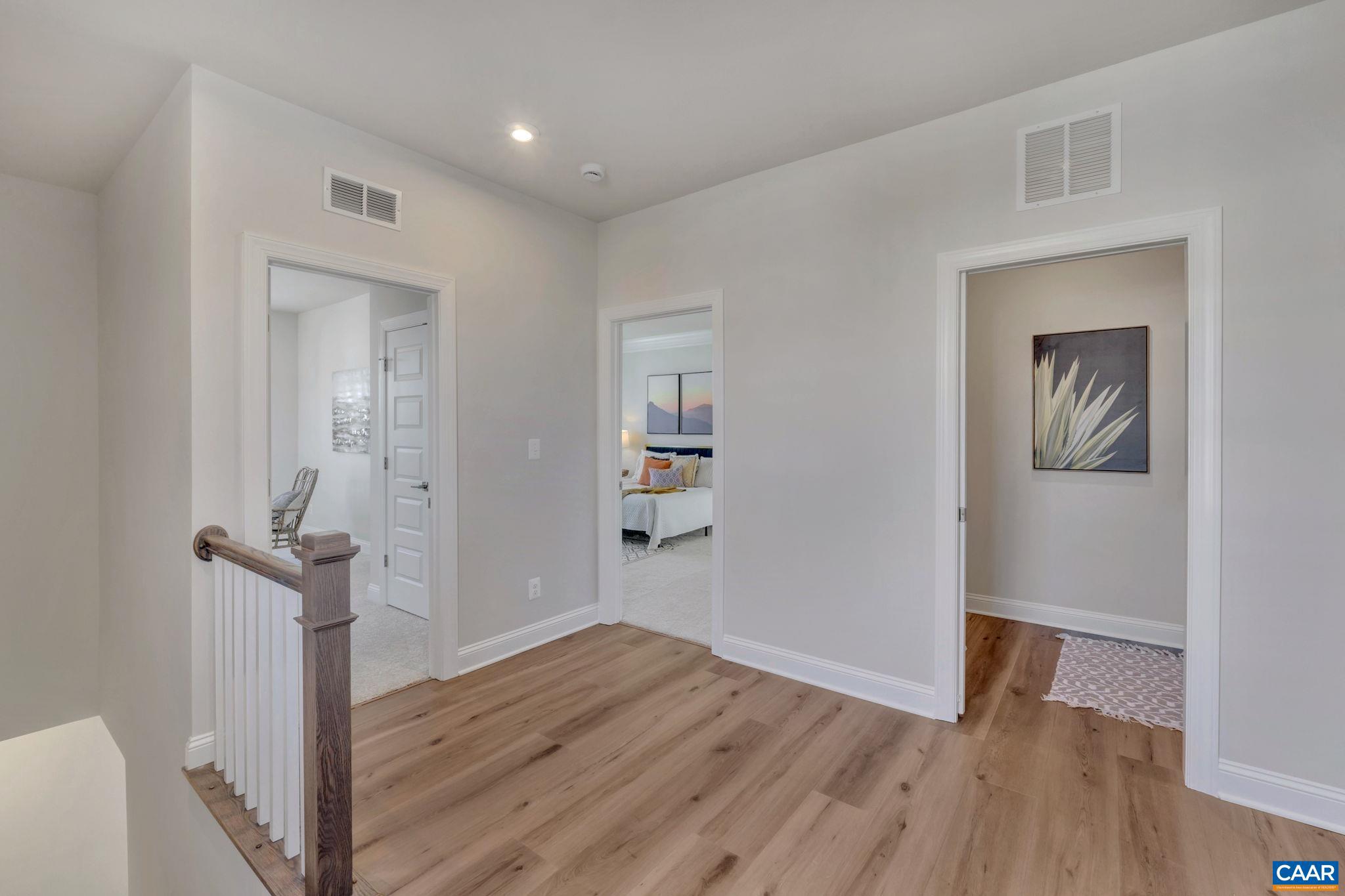 SPRING CREEK - Residential