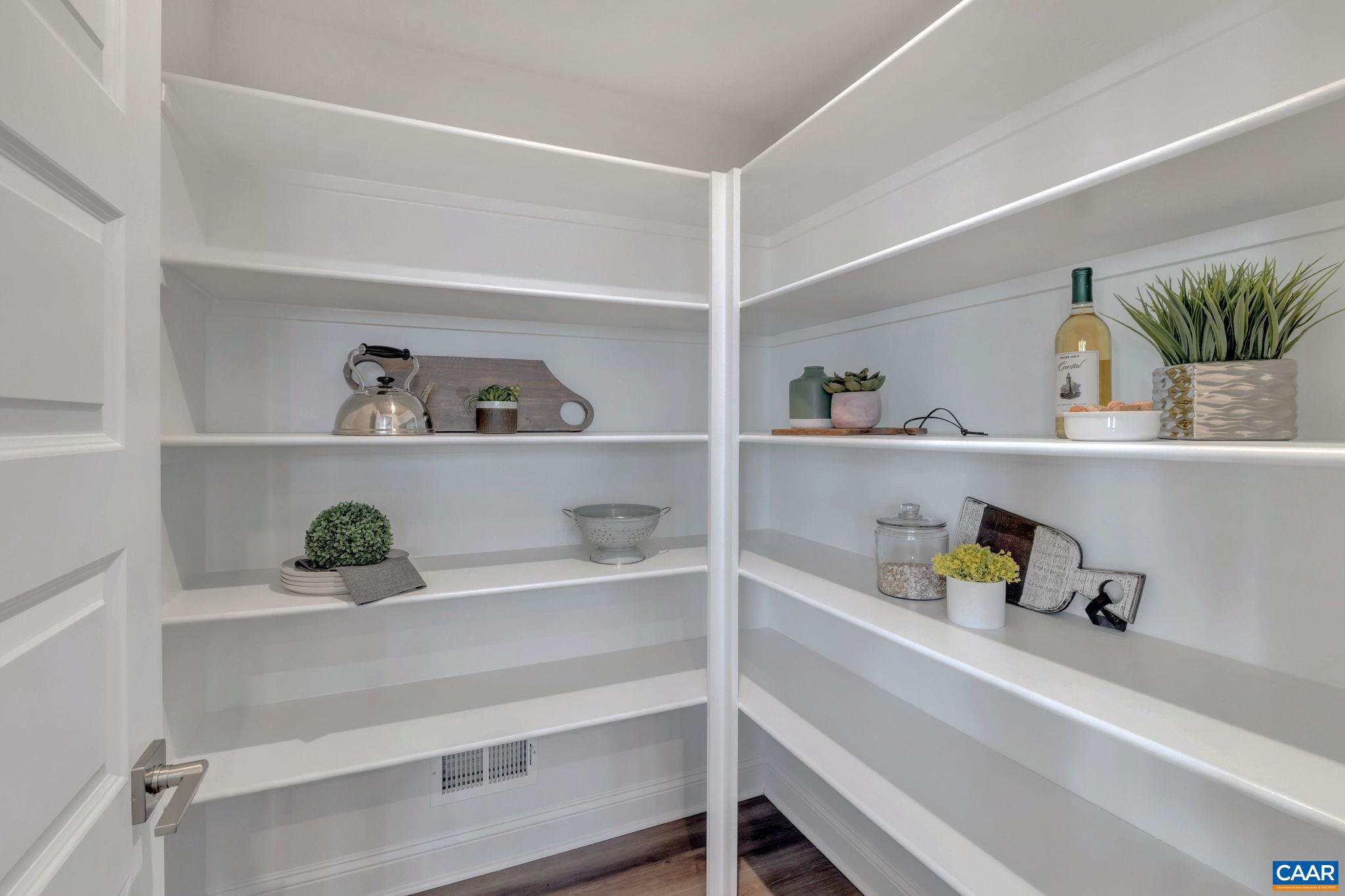 SPRING CREEK - Residential