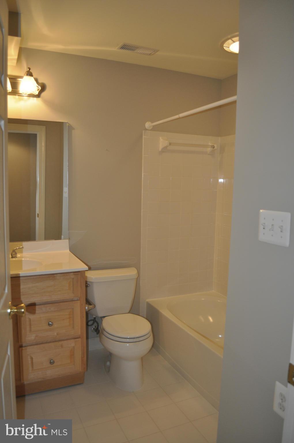 POWELLS LANDING - Residential Lease