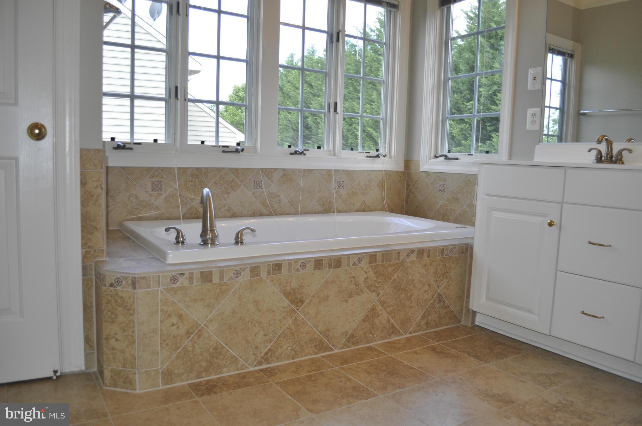 POWELLS LANDING - Residential Lease