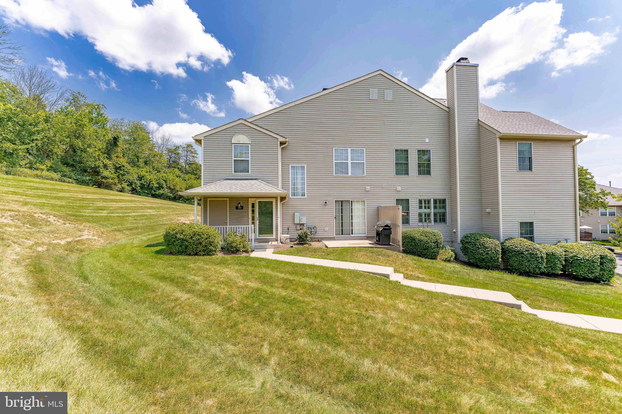 719 THORNHILL DRIVE