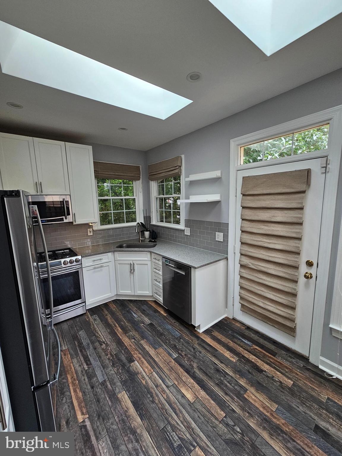 1369 PARK GARDEN LANE