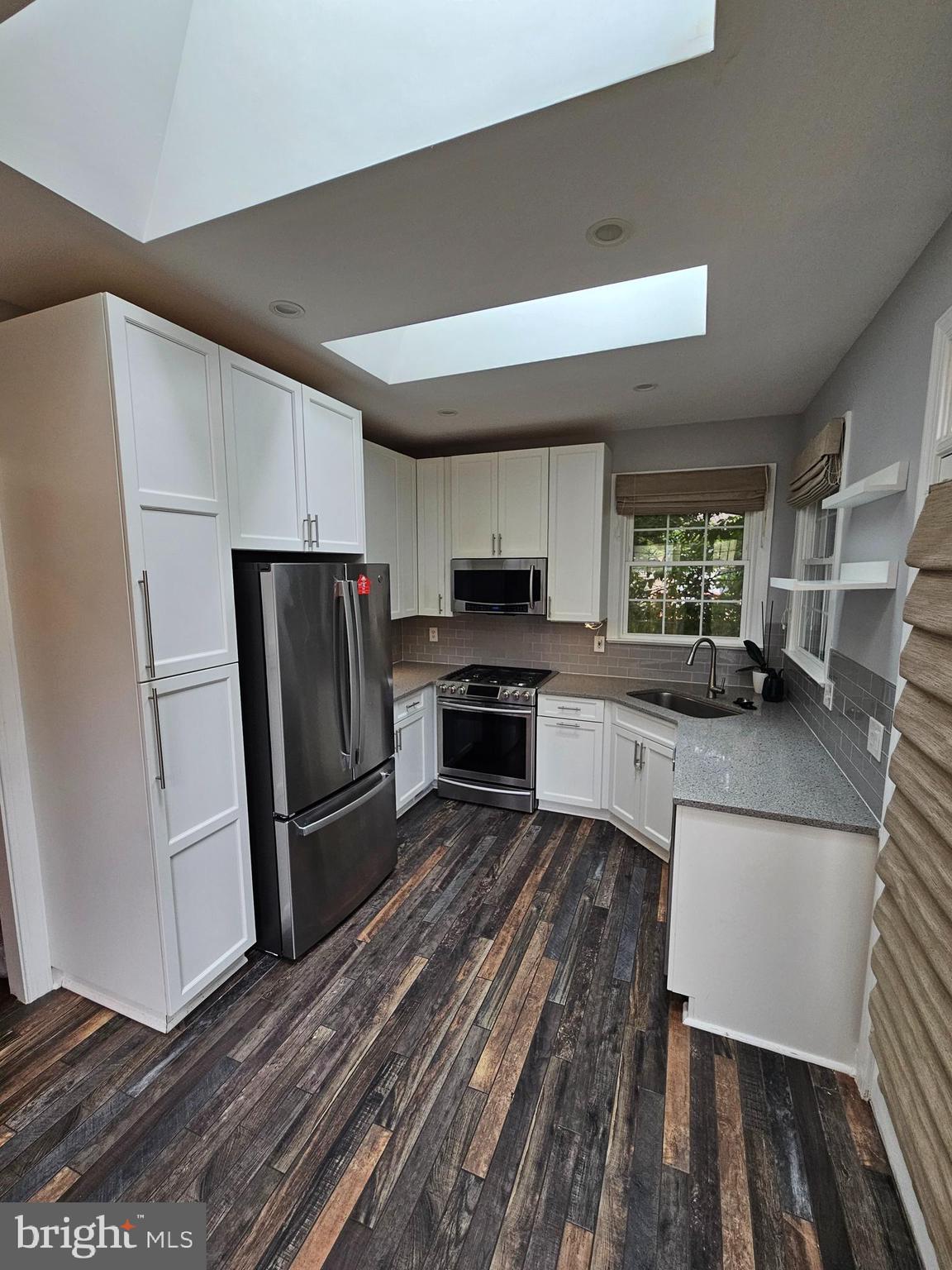 1369 PARK GARDEN LANE