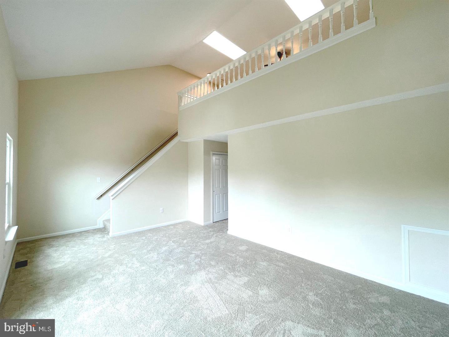 ST CHARLES SUB - DORCHESTER - Residential Lease