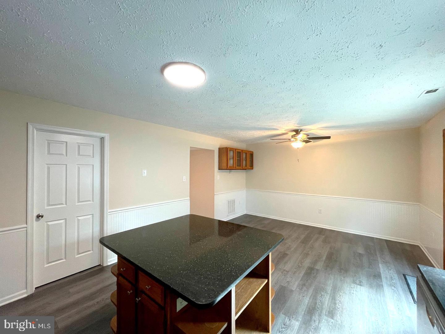 ST CHARLES SUB - DORCHESTER - Residential Lease