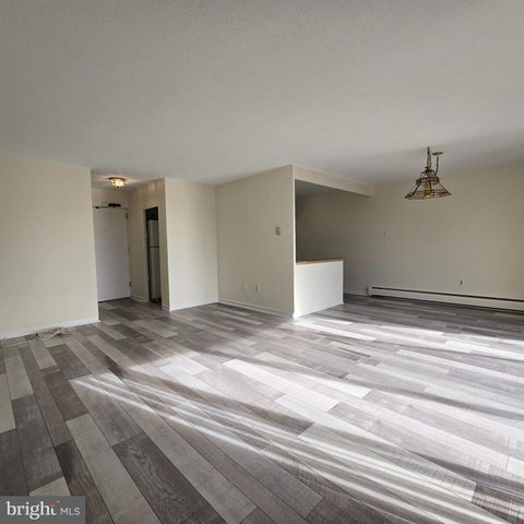 Condo For Rent - 111 Chestnut Street #609<br/> CHERRY HILL, NJ 08002
