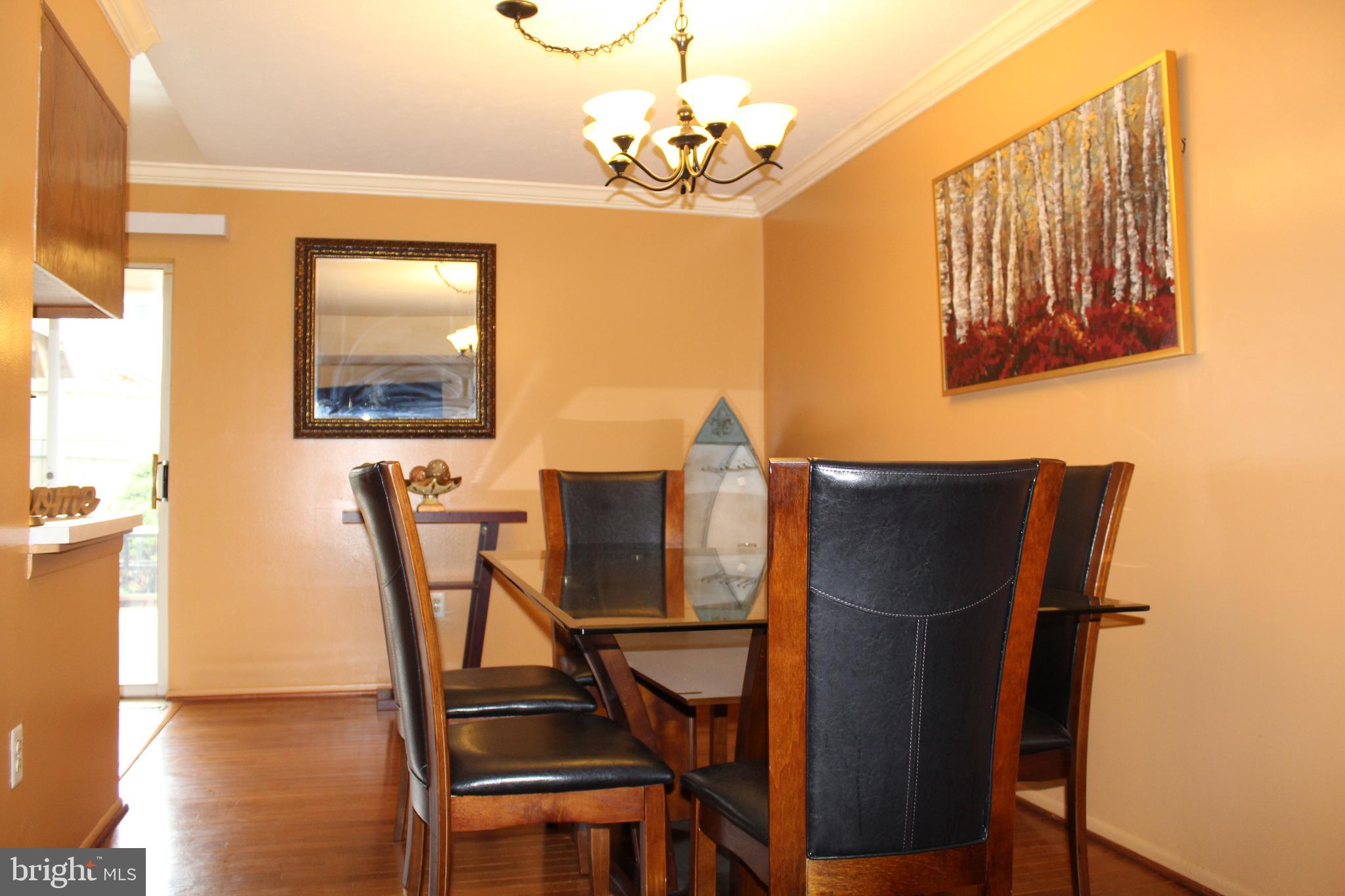 DUNSHIRE TOWNHOUSES - Residential