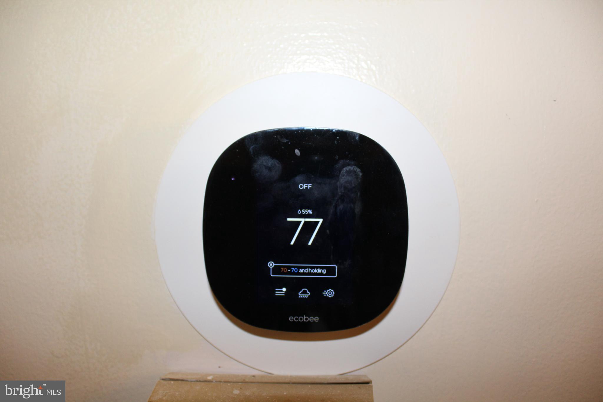 DUNSHIRE TOWNHOUSES - Residential