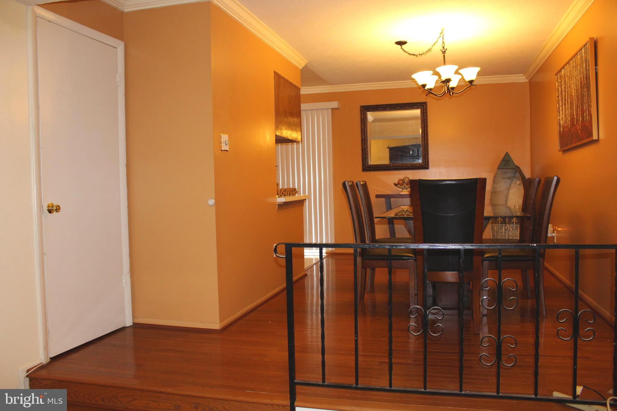 DUNSHIRE TOWNHOUSES - Residential