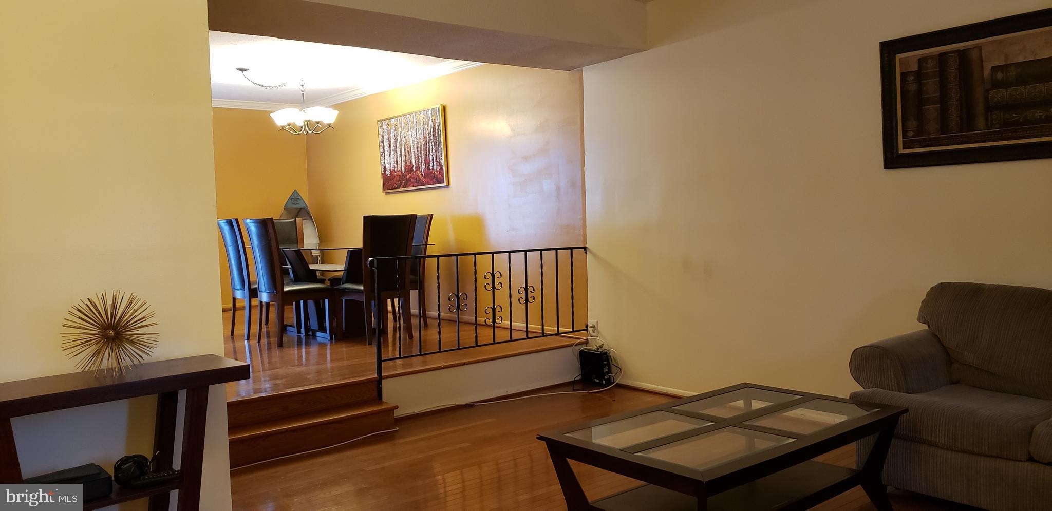 DUNSHIRE TOWNHOUSES - Residential