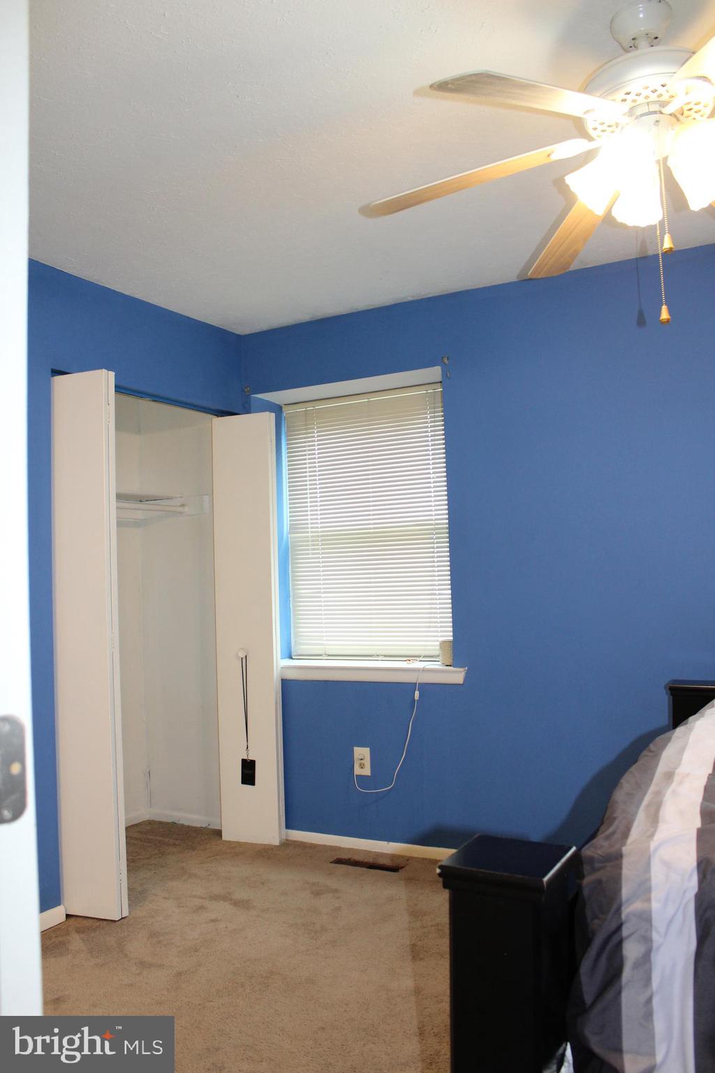 DUNSHIRE TOWNHOUSES - Residential