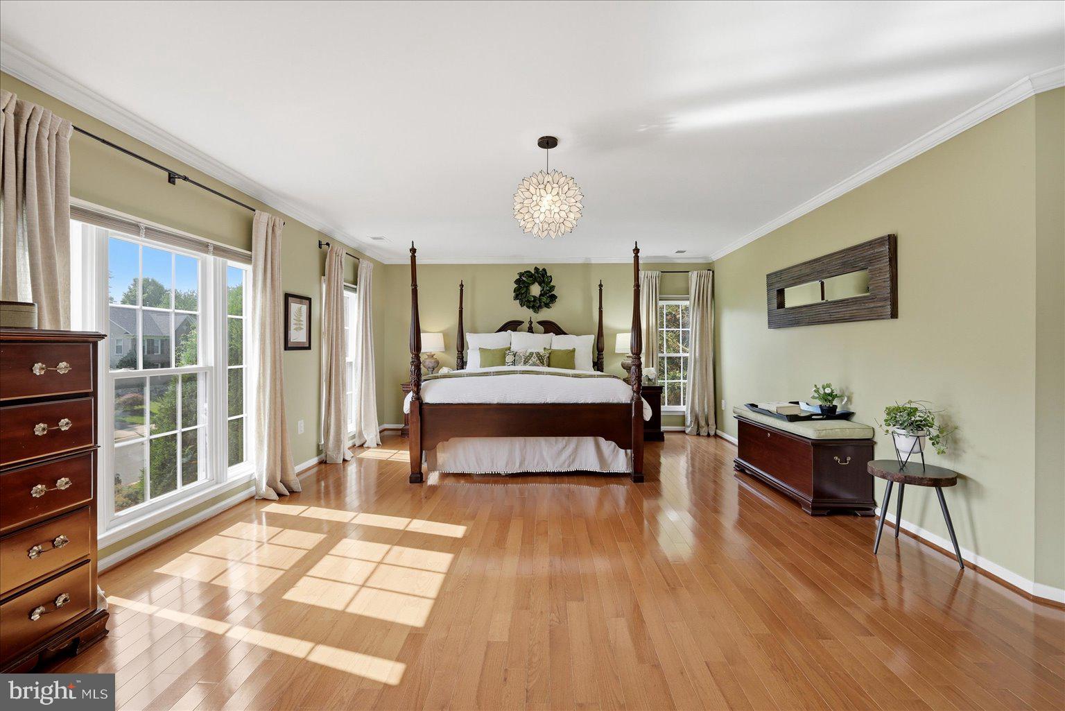 15457 EAGLE TAVERN LANE