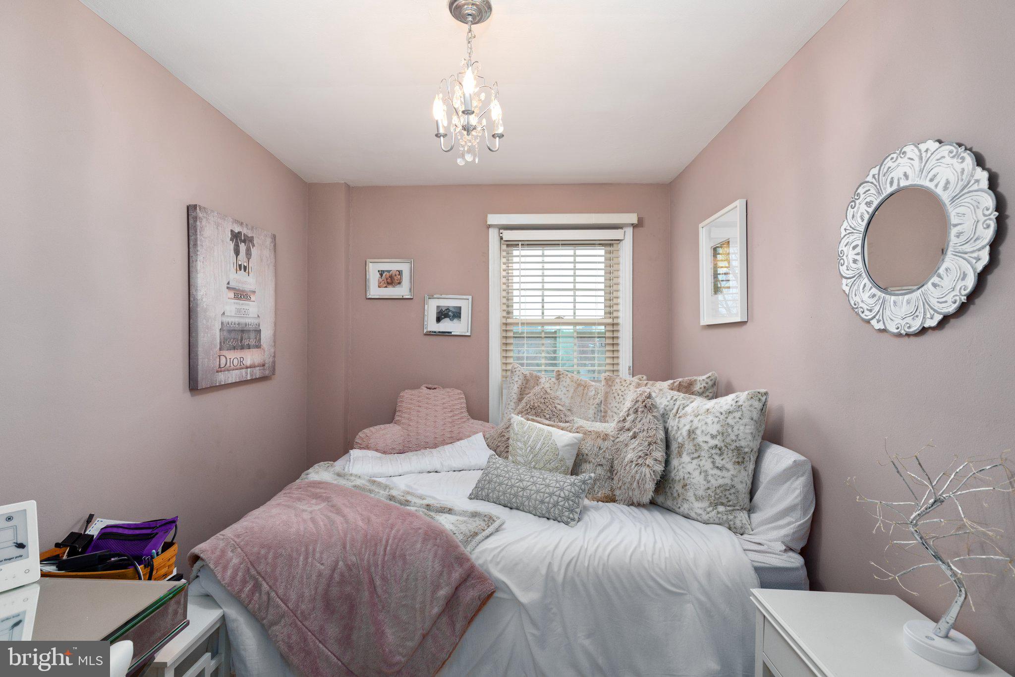 RODGERS FORGE - Residential