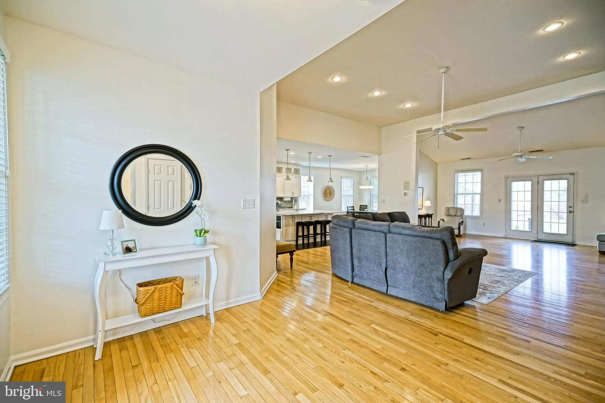 Milton, Delaware 19968, United States, 3 Bedrooms Bedrooms, ,2 BathroomsBathrooms,Residential,Pending,5069