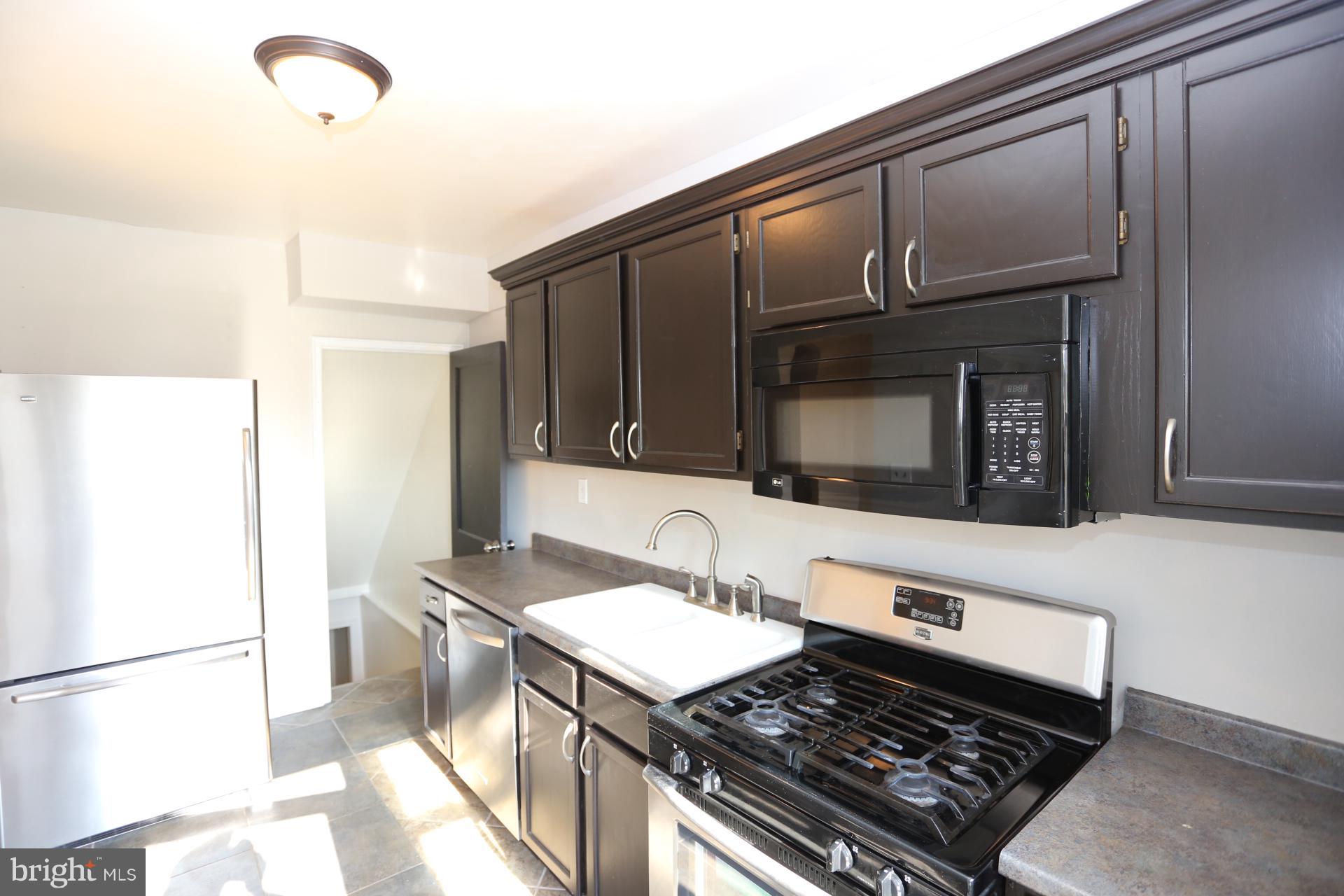 STANBROOK - Residential Lease