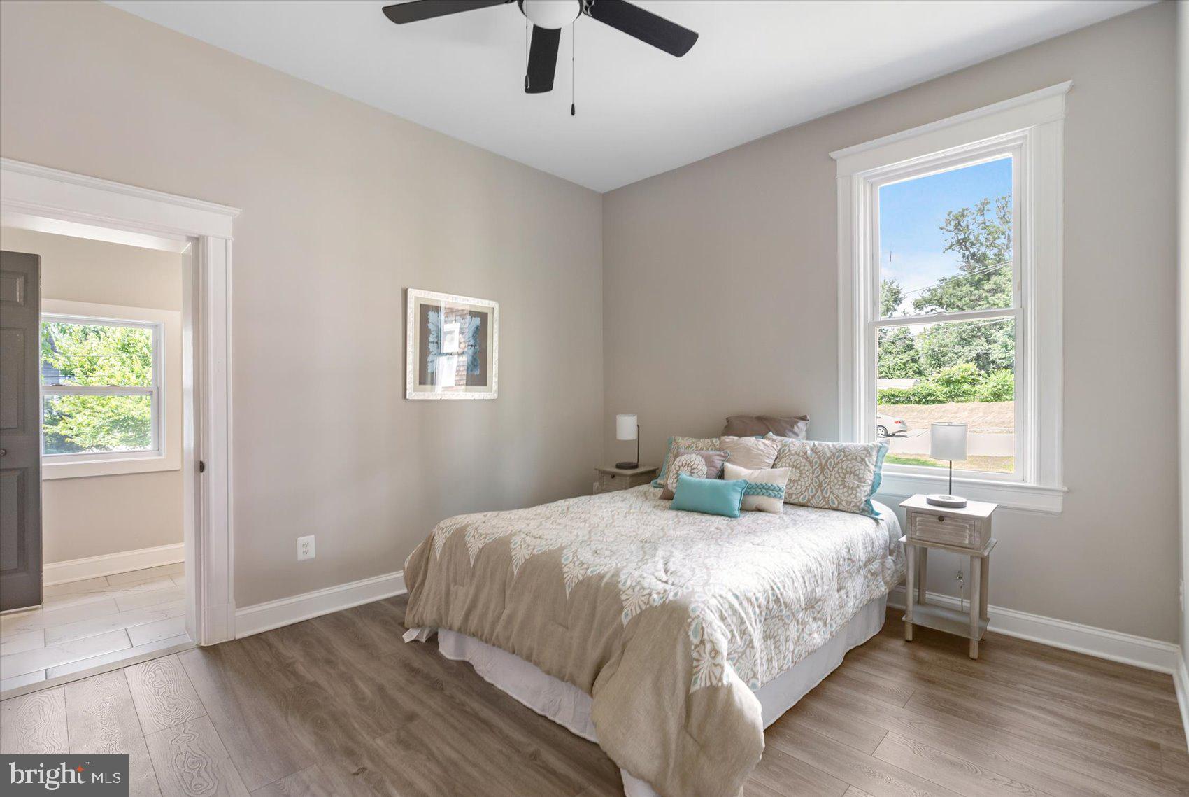 GARWYN OAKS - Residential