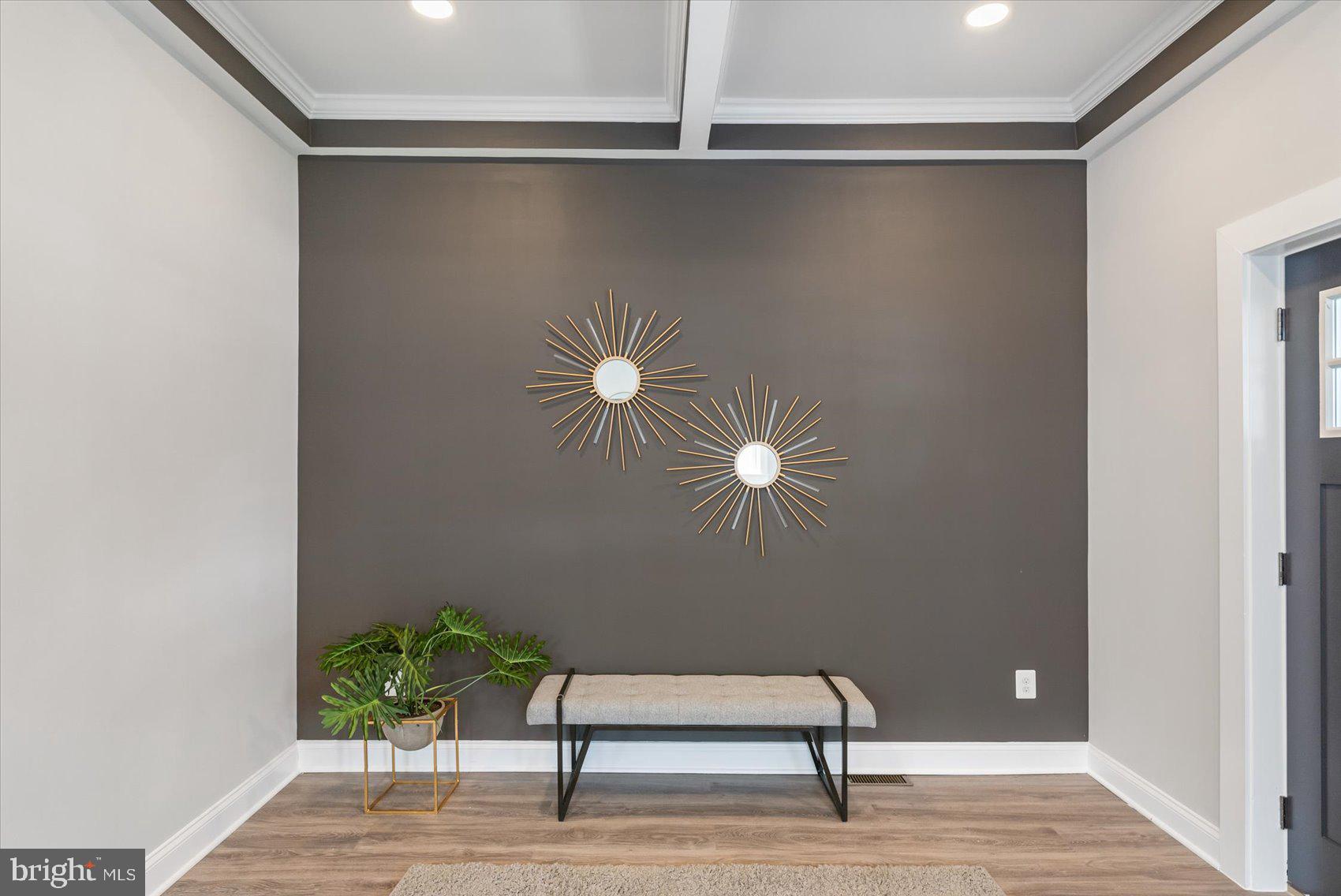 GARWYN OAKS - Residential