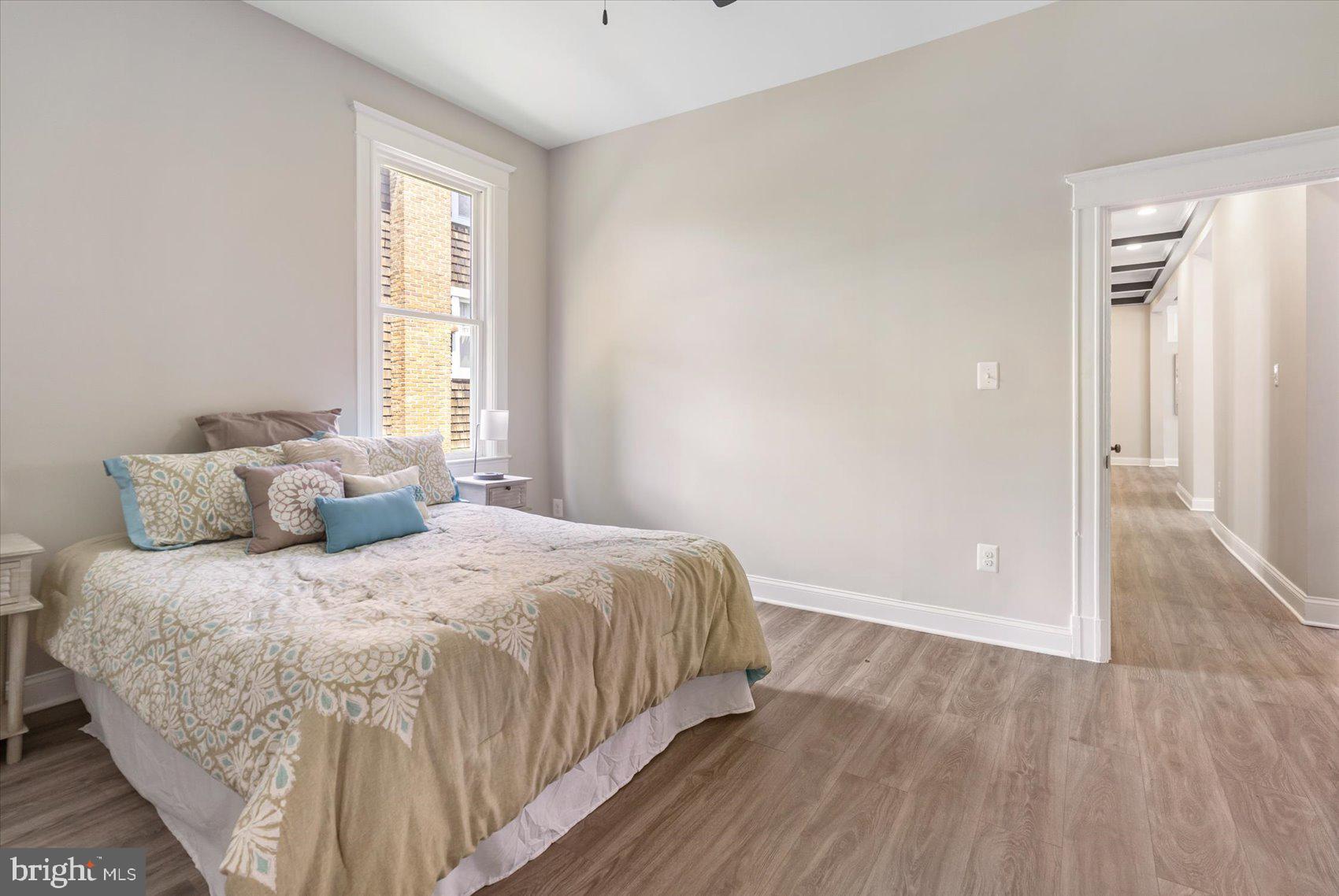 GARWYN OAKS - Residential