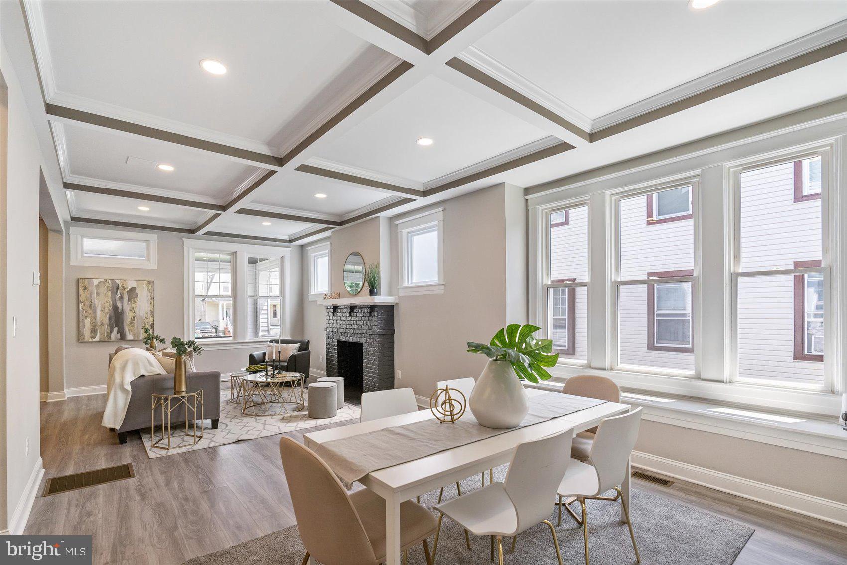 GARWYN OAKS - Residential