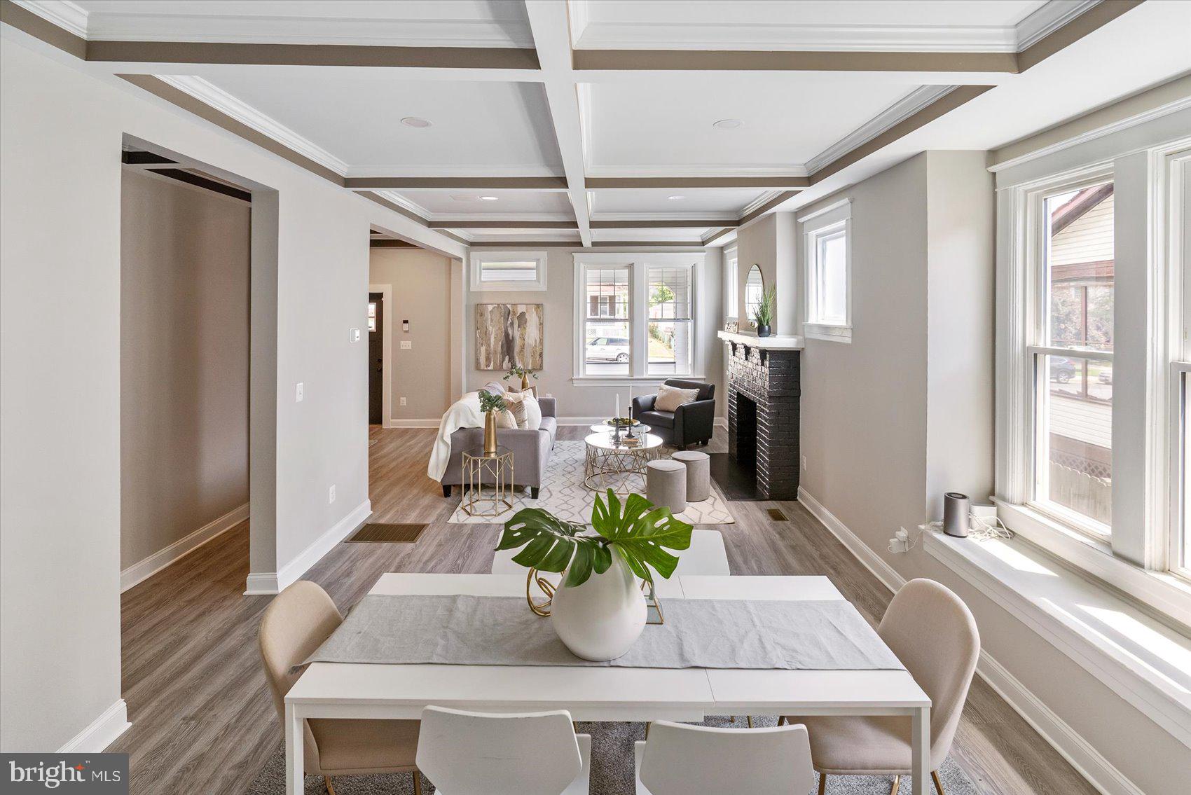 GARWYN OAKS - Residential