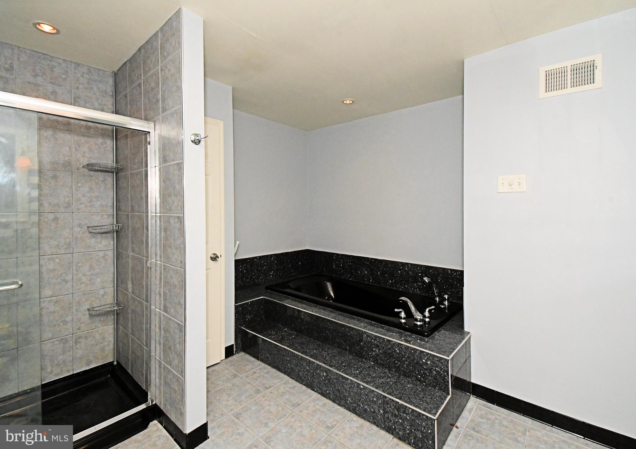 CRANBERRY ESTATES - Residential