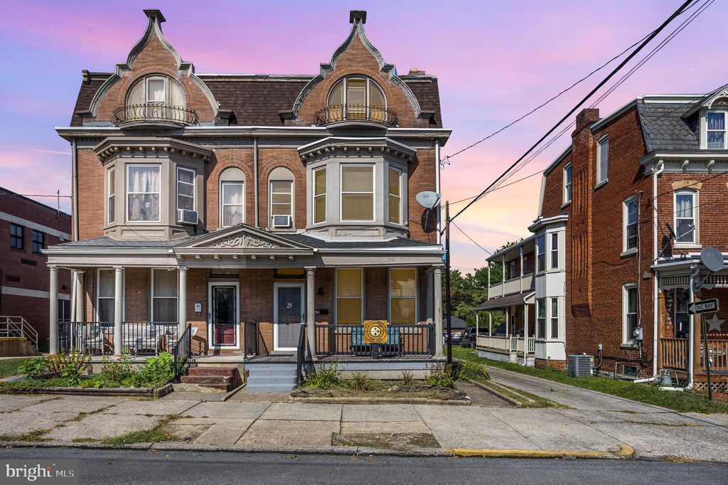 Photo of 29 N 9th Street, COLUMBIA, PA 17512 (MLS # PALA2074216)