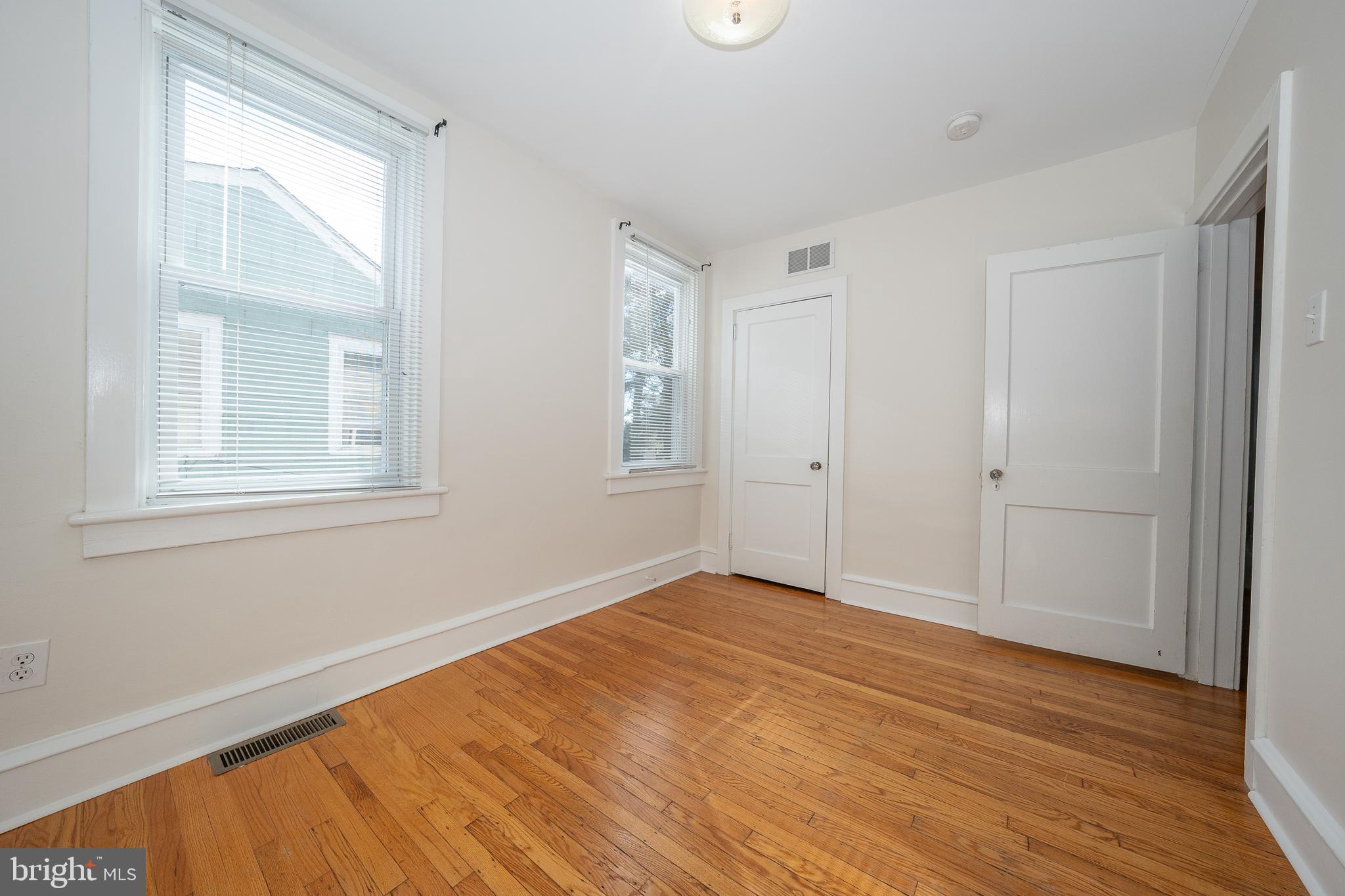 BRYN MAWR - Residential