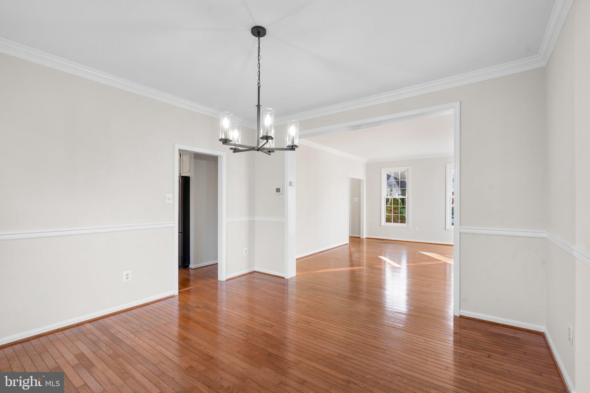 COLLEGE HILLS - Residential