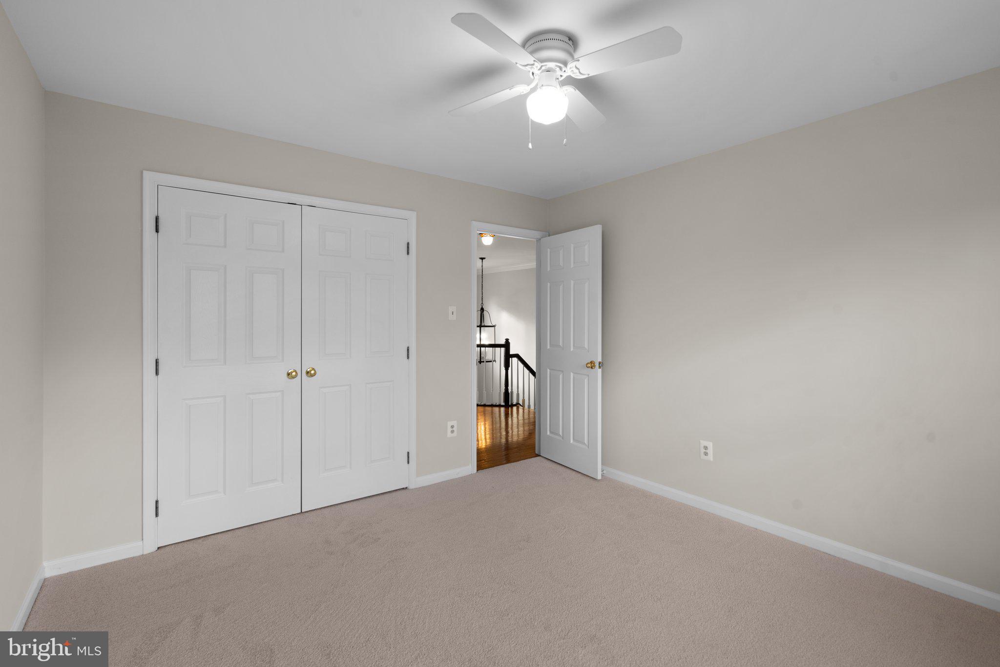 COLLEGE HILLS - Residential