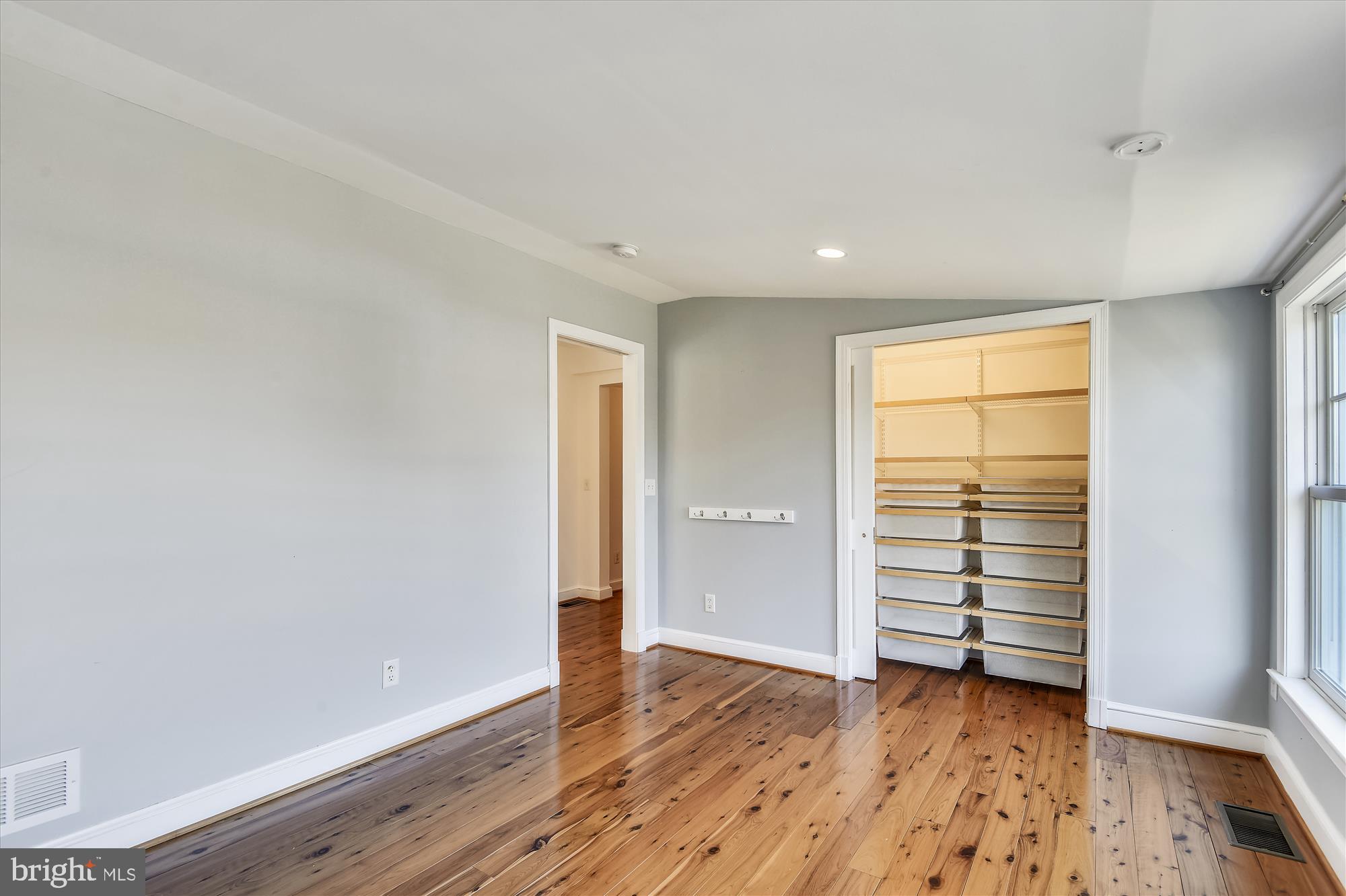 DEL RAY - Residential