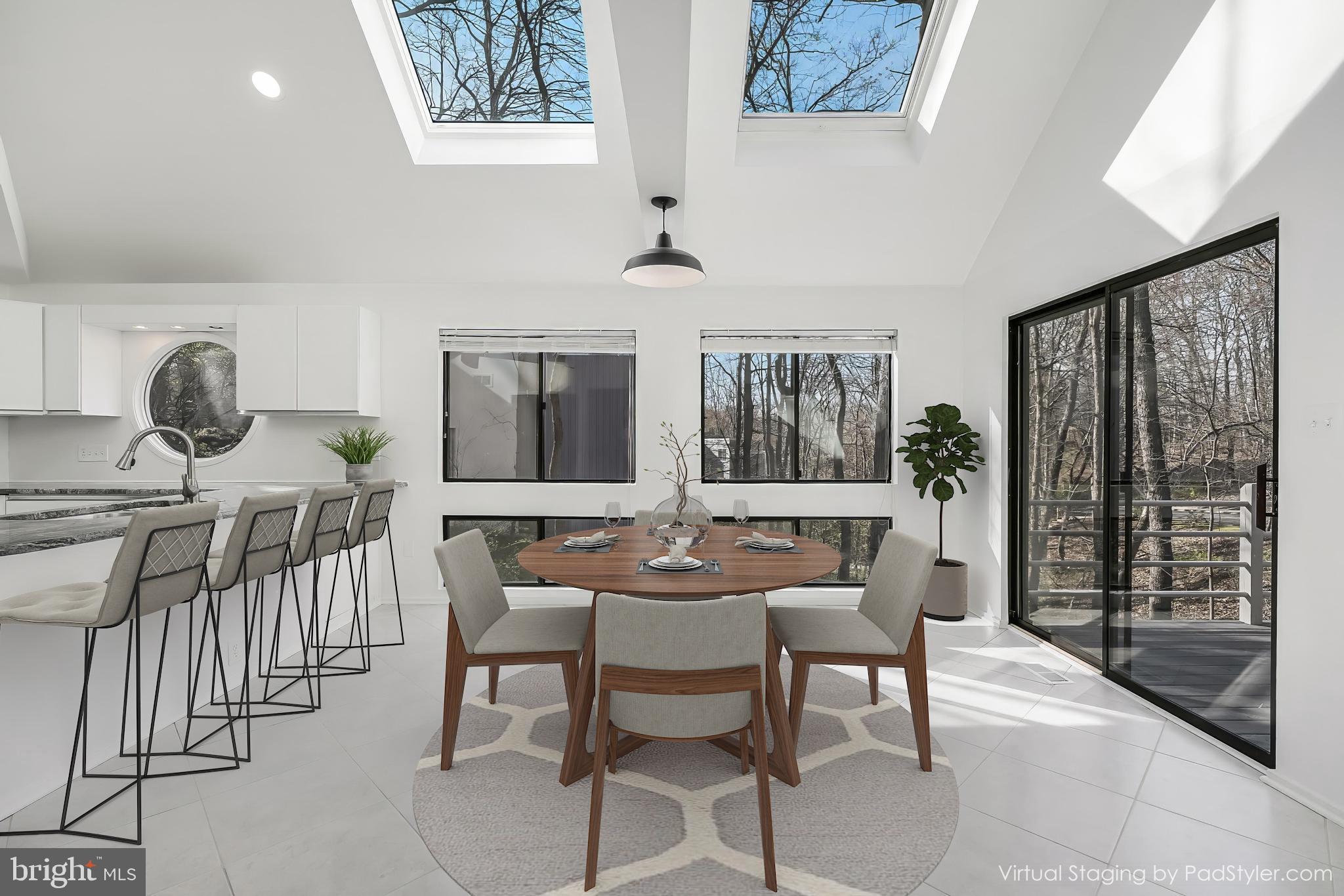 RESTON - Residential