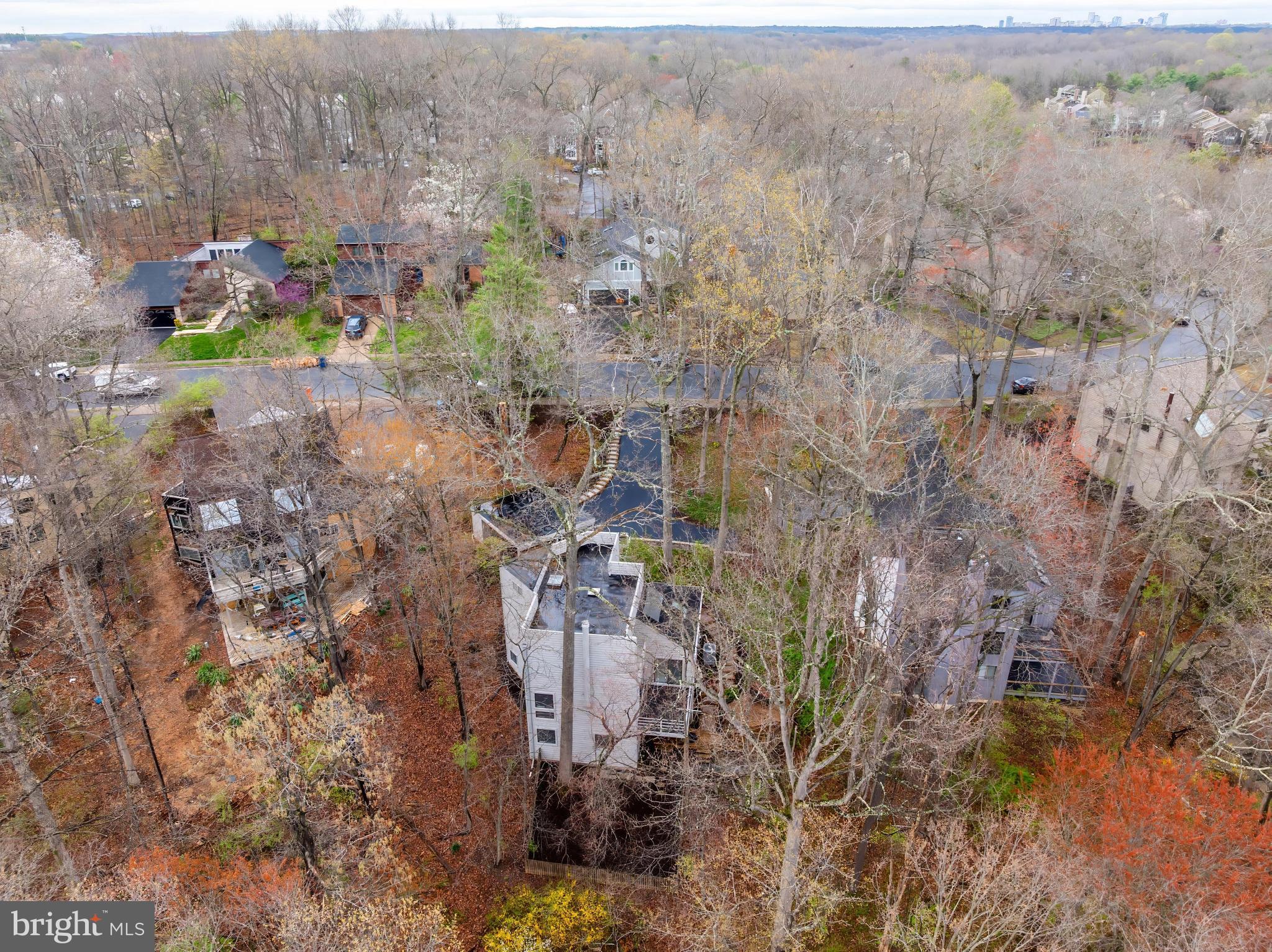 RESTON - Residential