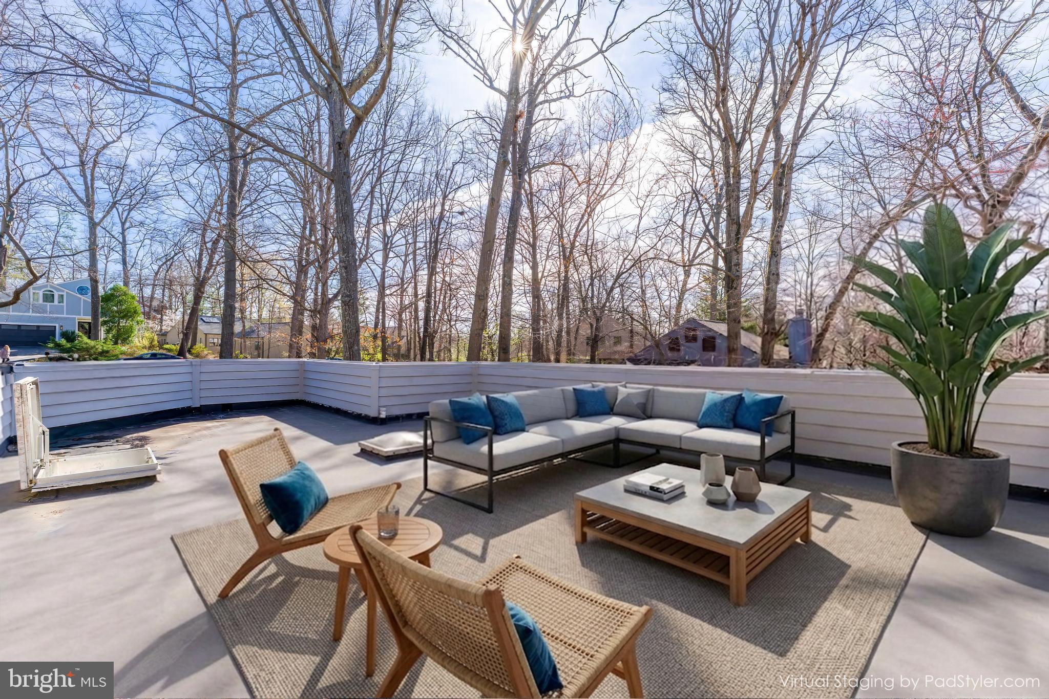 RESTON - Residential