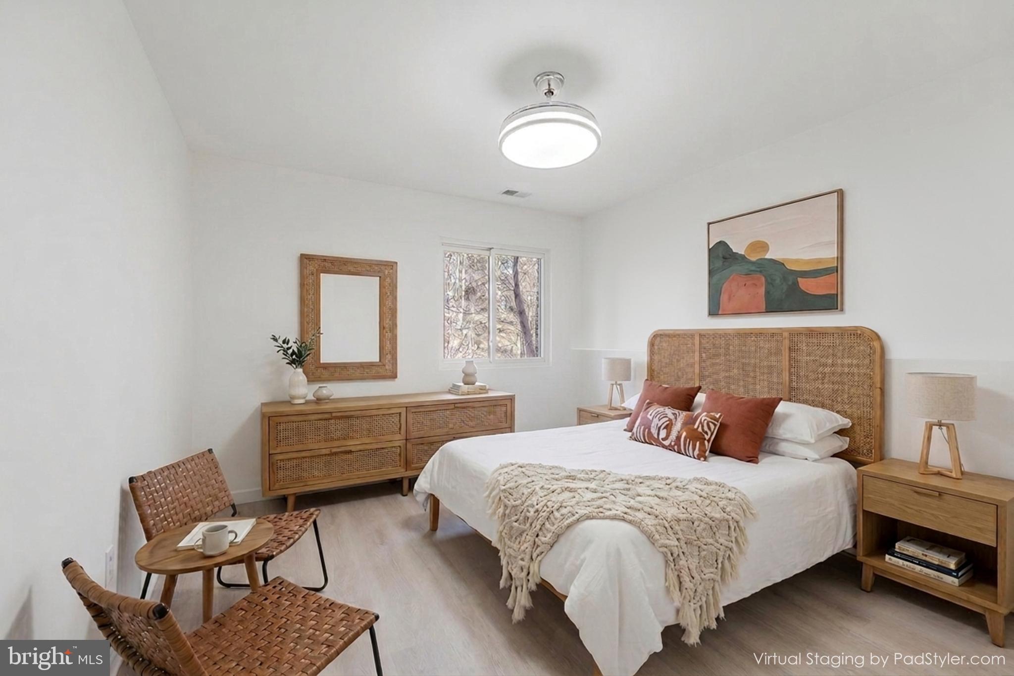 RESTON - Residential