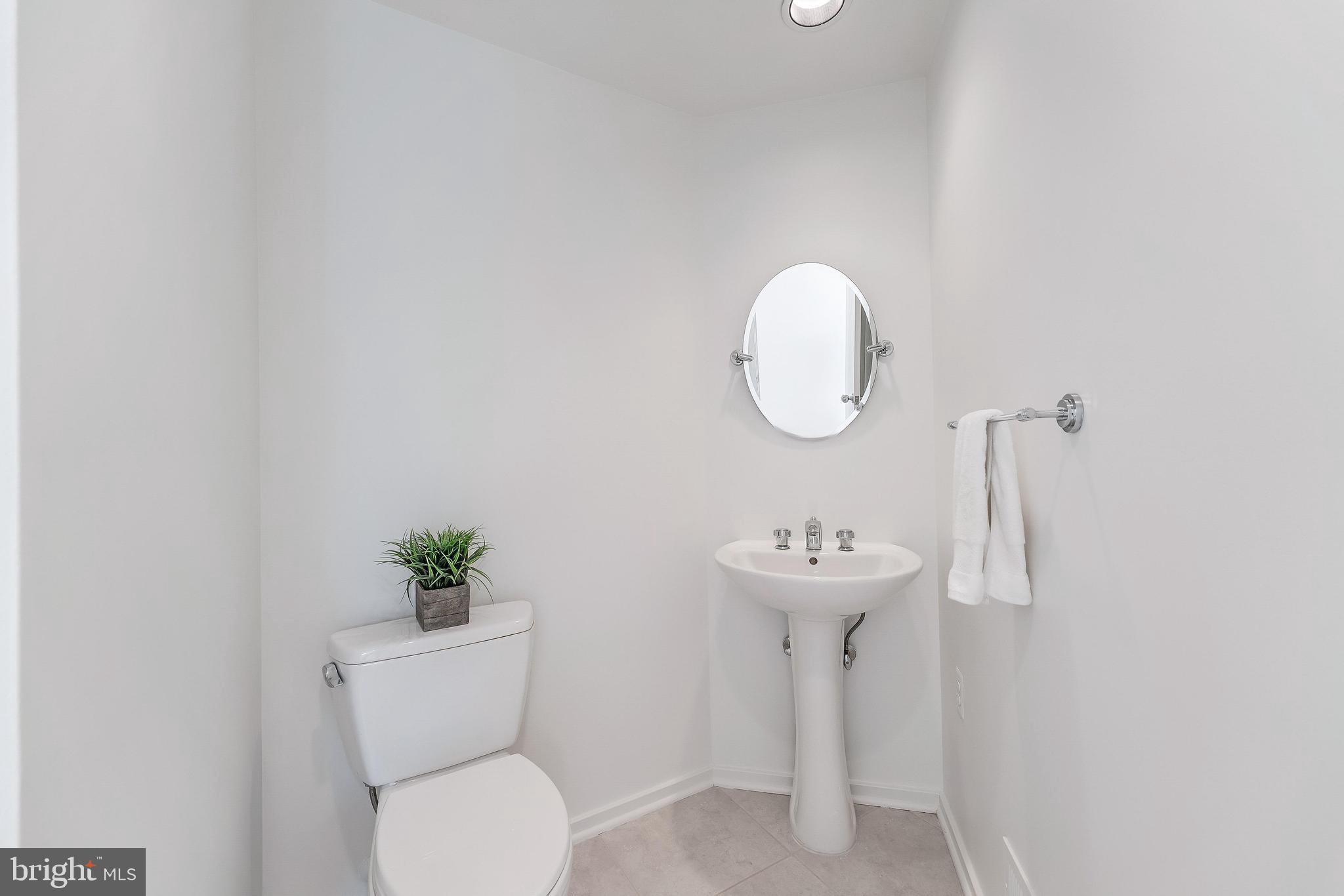 RESTON - Residential