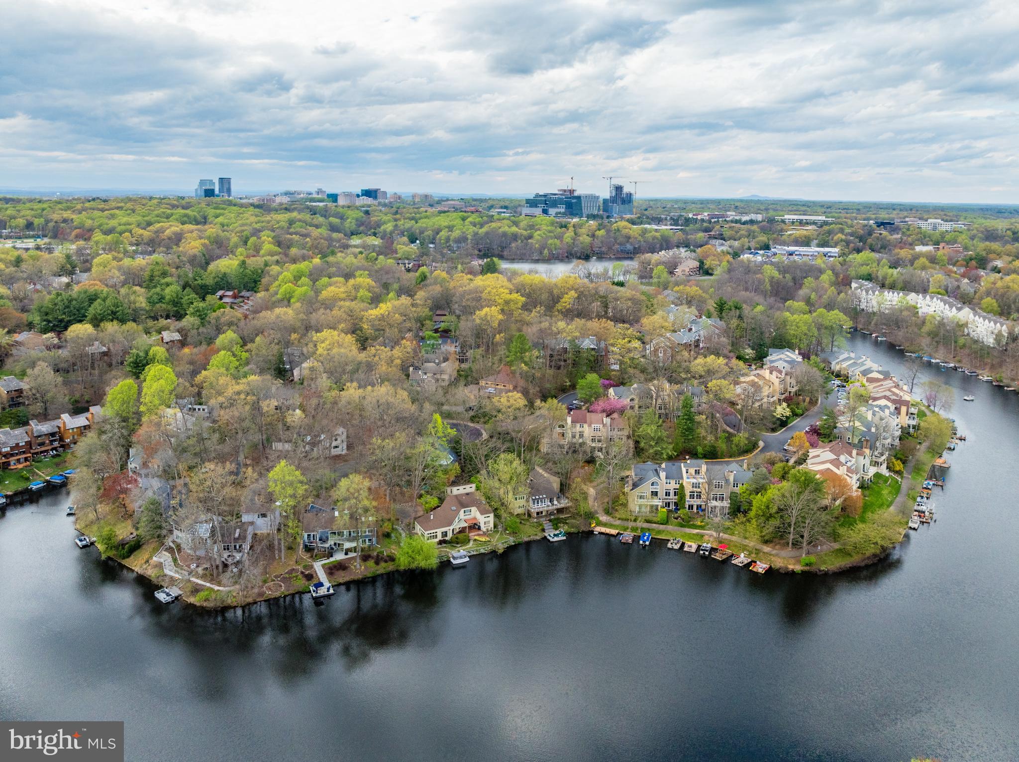 RESTON - Residential