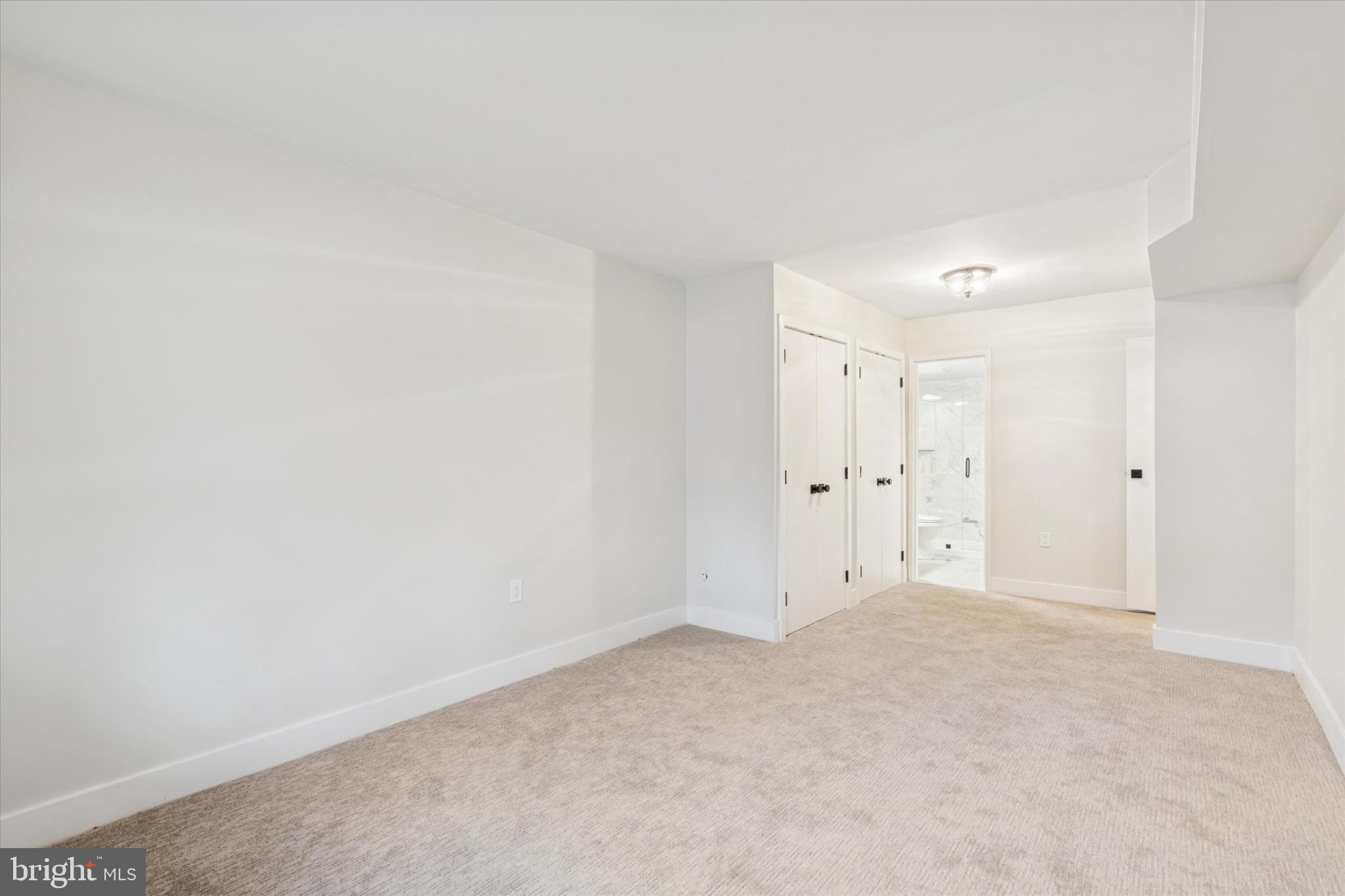 PAINTERS CROSSING - Residential