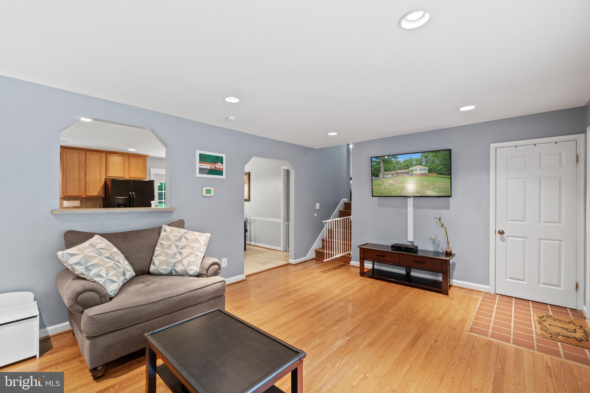 HILLCREST TERRACE - Residential