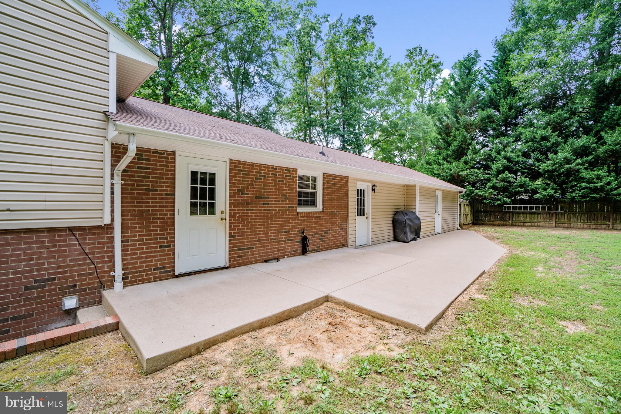 HILLCREST TERRACE - Residential