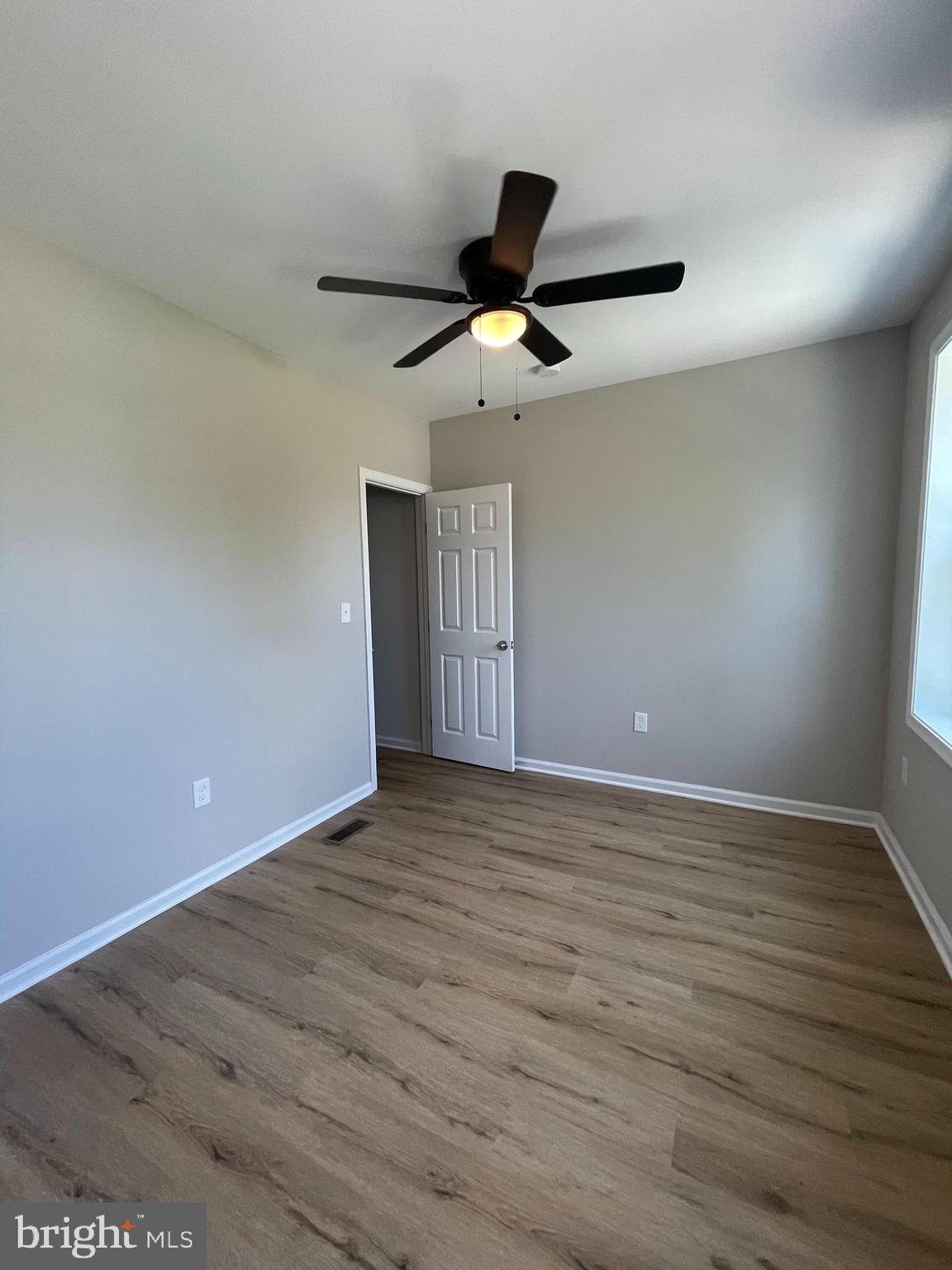 BROADWAY EAST - Residential Lease