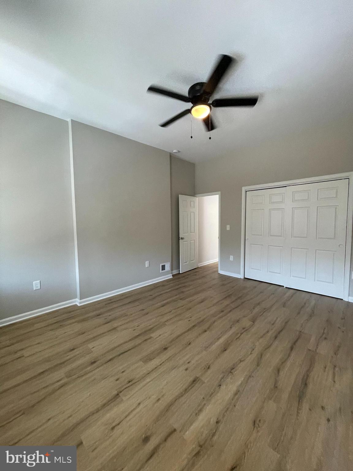 BROADWAY EAST - Residential Lease