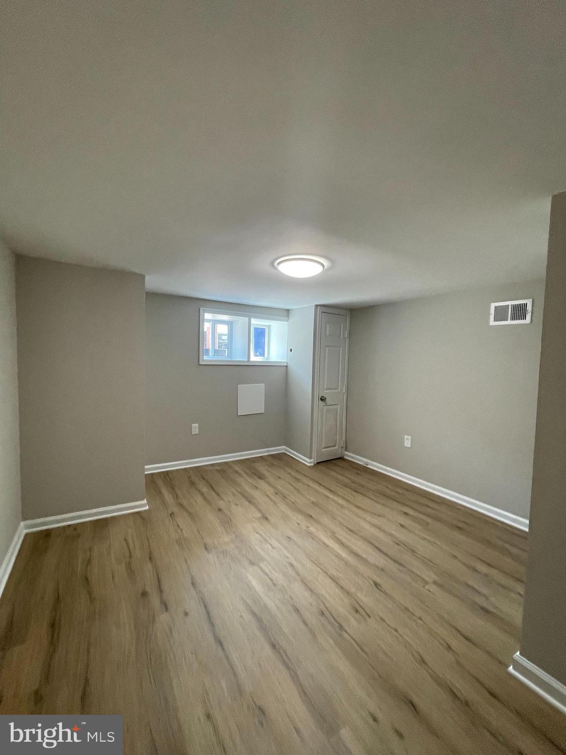 BROADWAY EAST - Residential Lease