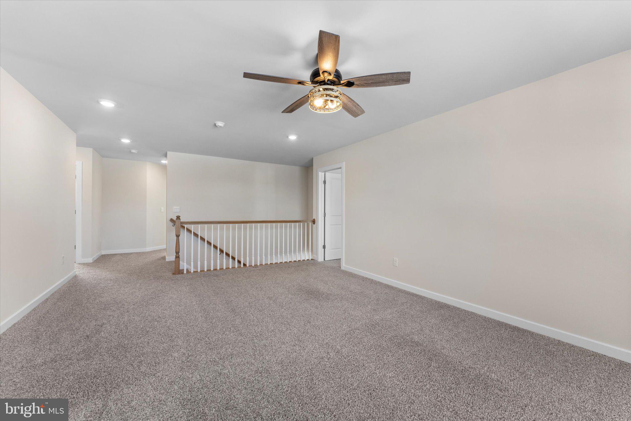 ROBINSONS PARADISE - Residential