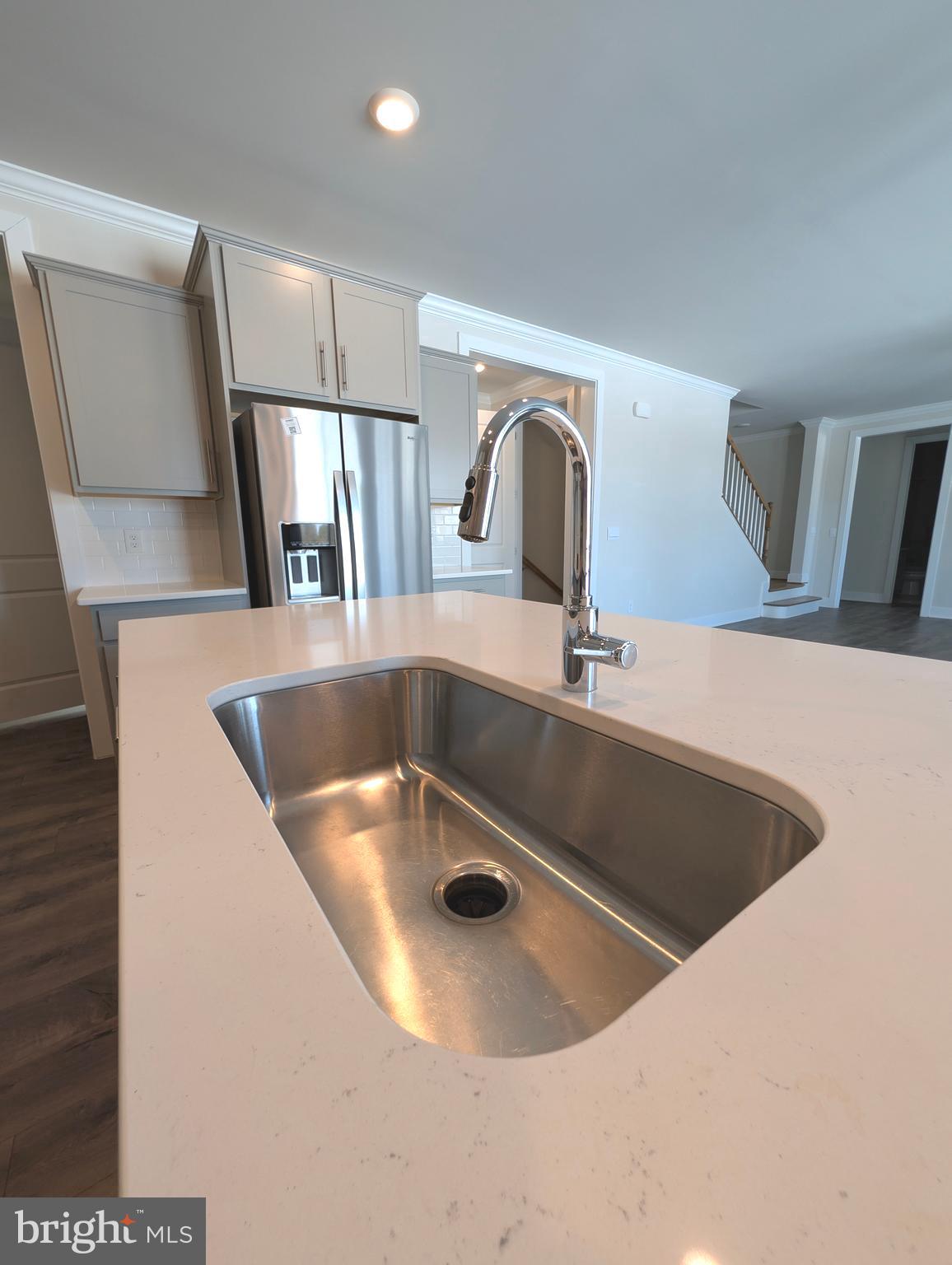 ROBINSONS PARADISE - Residential