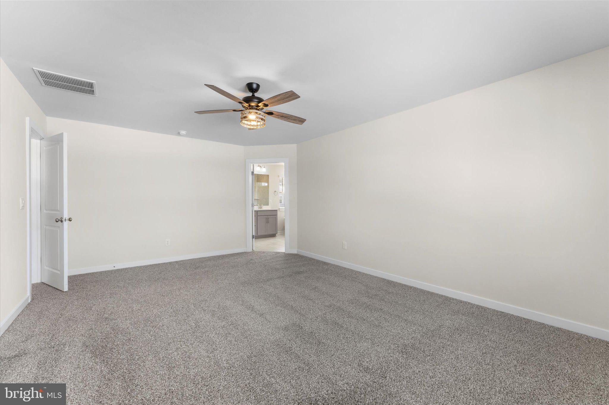 ROBINSONS PARADISE - Residential