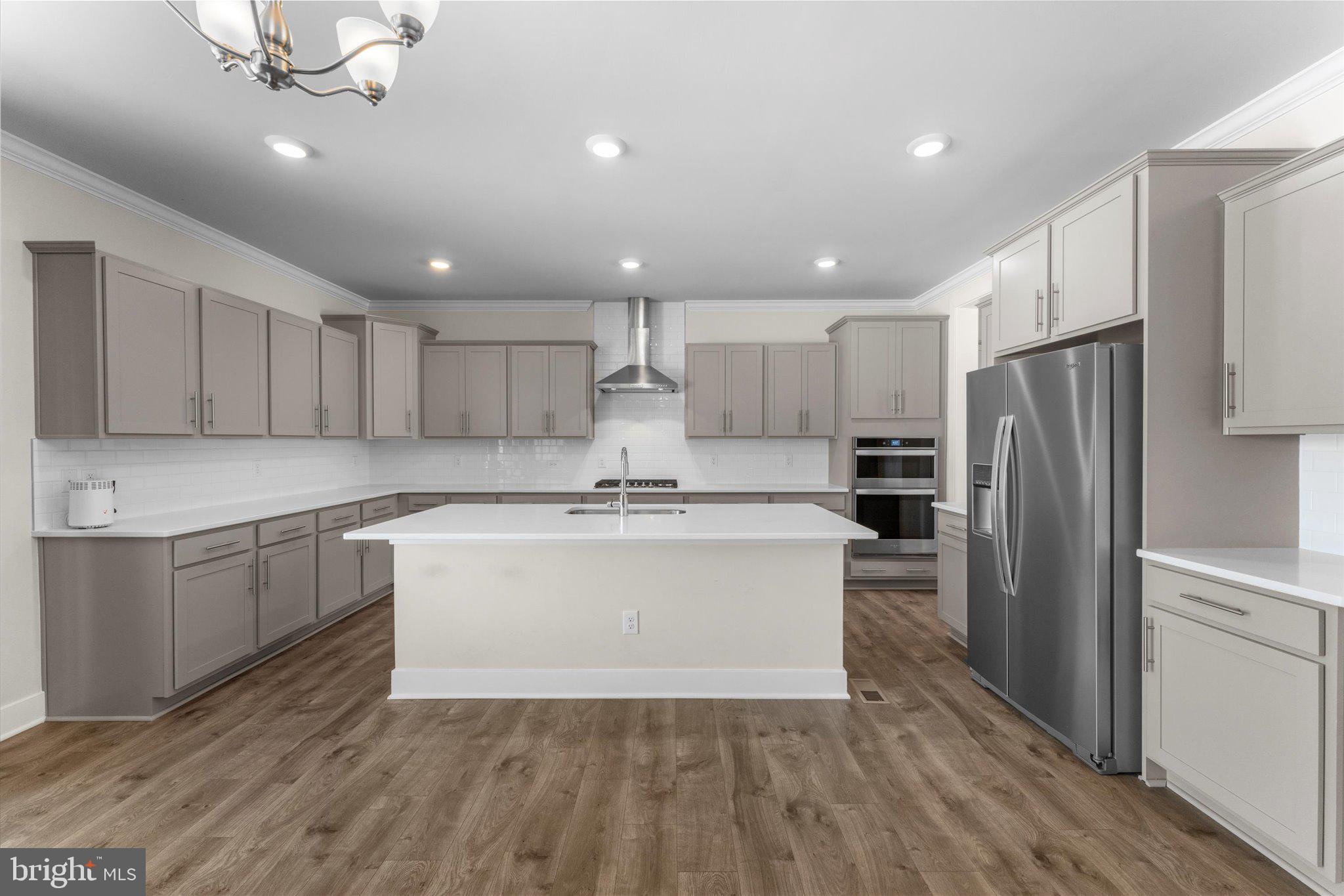 ROBINSONS PARADISE - Residential