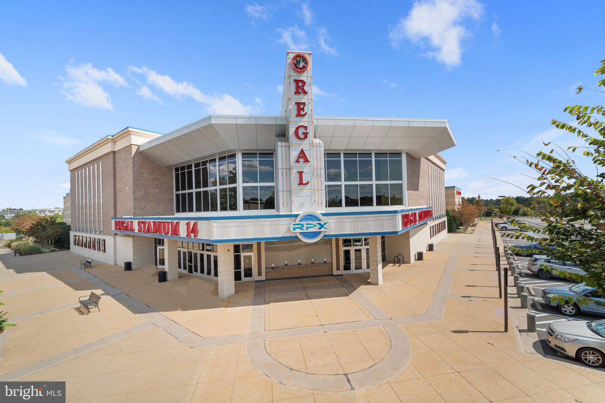 ROBINSONS PARADISE - Residential