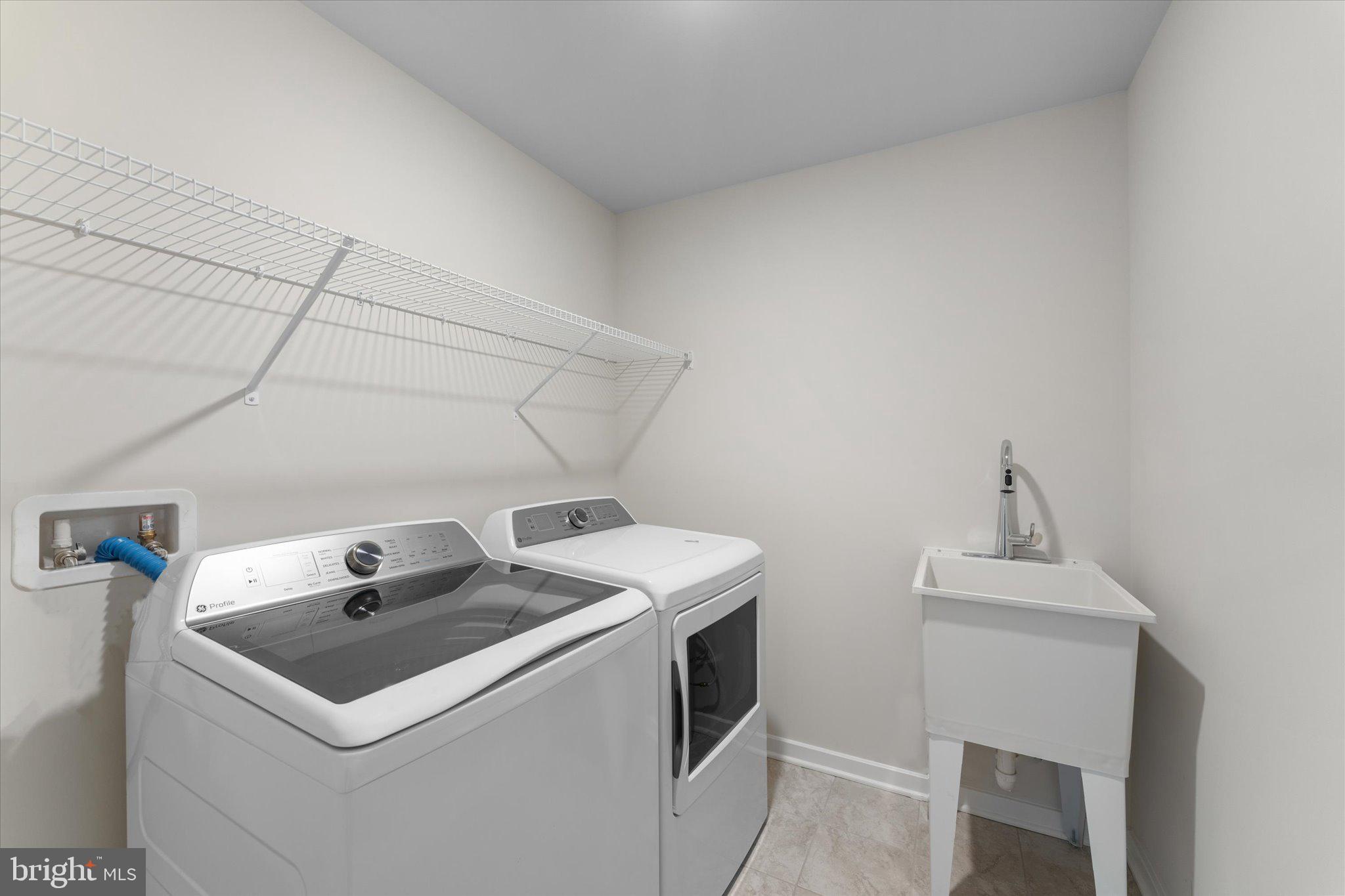 ROBINSONS PARADISE - Residential