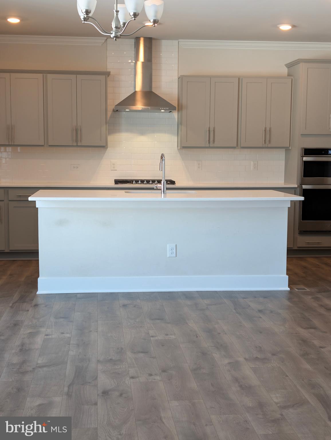 ROBINSONS PARADISE - Residential